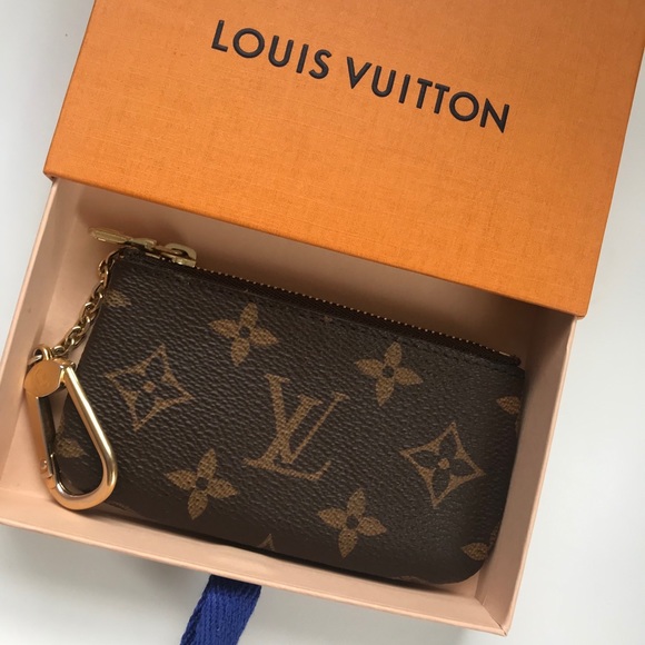 Louis Vuitton Key Pouch - Picture 2 of 9